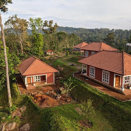 Tranquil Farms Villa Manimala Ngoại thất bức ảnh