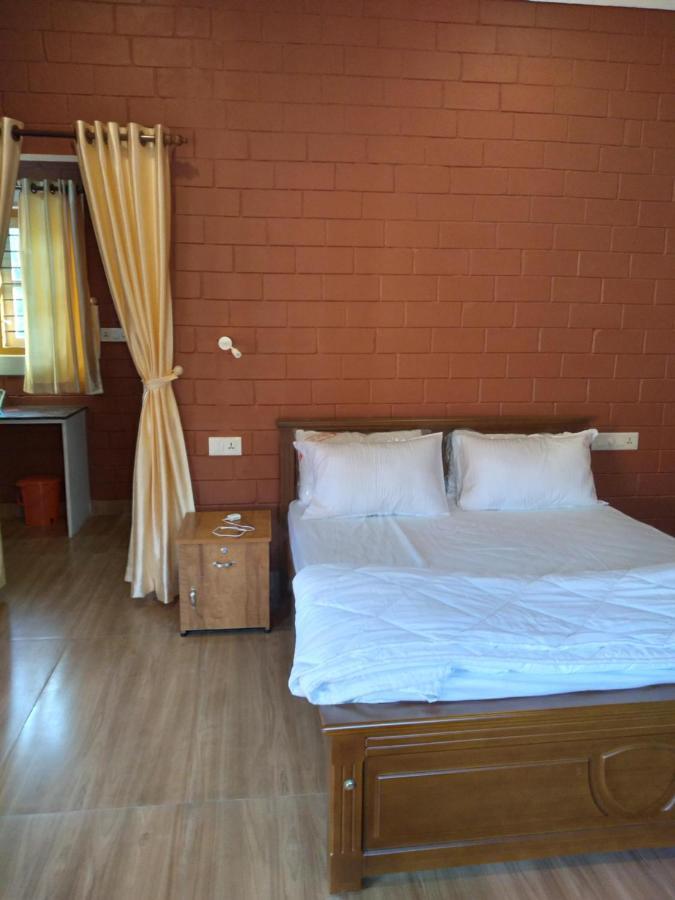 Tranquil Farms Villa Manimala Ngoại thất bức ảnh